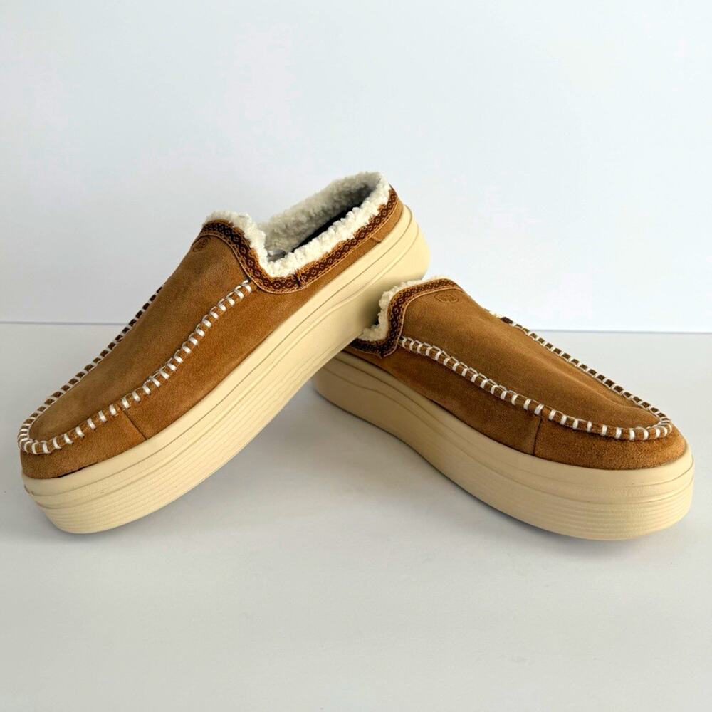 HEYDUDE Austin Lift Cozy Stitch Tan Faux Suede Lined Slip-On US 9W